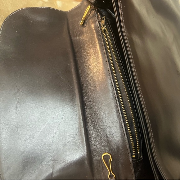 Vintage ‘70s Ferragamo Large Clutch Handbag - Picture 8 of 14